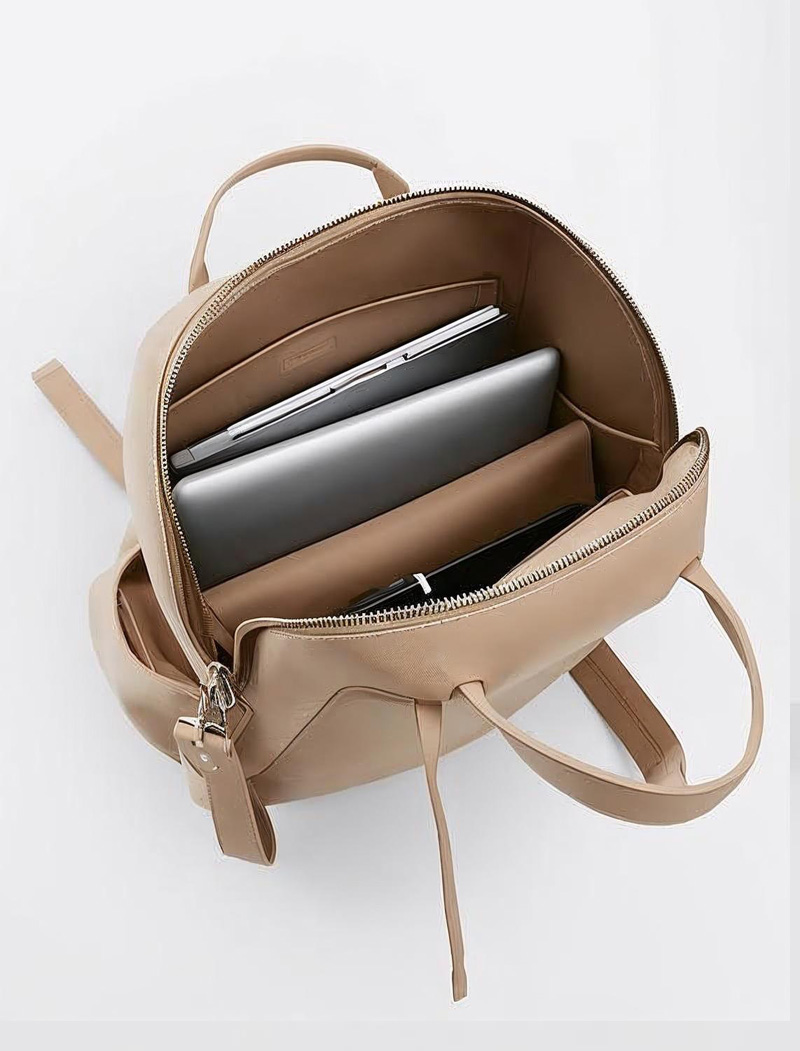 รับผลิตกระเป๋า backpack สำหรับแบรนด์ของคุณ