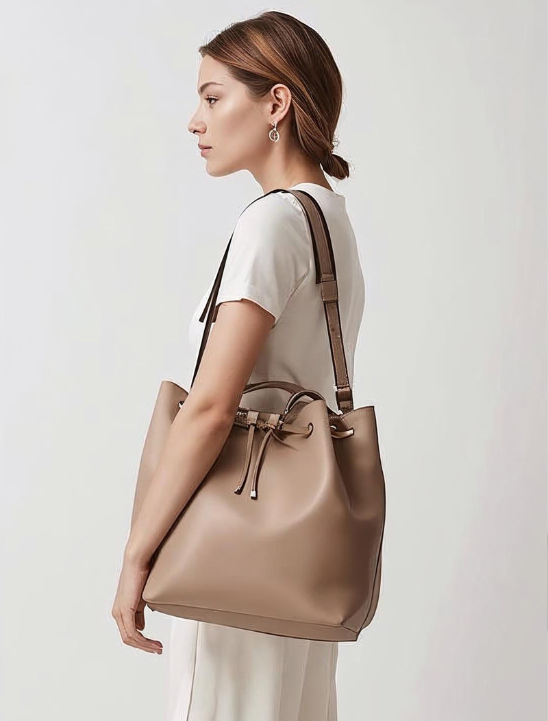 รับผลิตกระเป๋าหนัง bucket bag