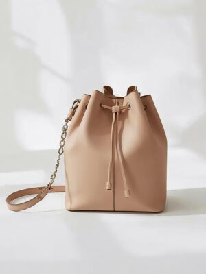 รับผลิตกระเป๋าหนัง bucket bag ดีไซน์โมเดิร์น