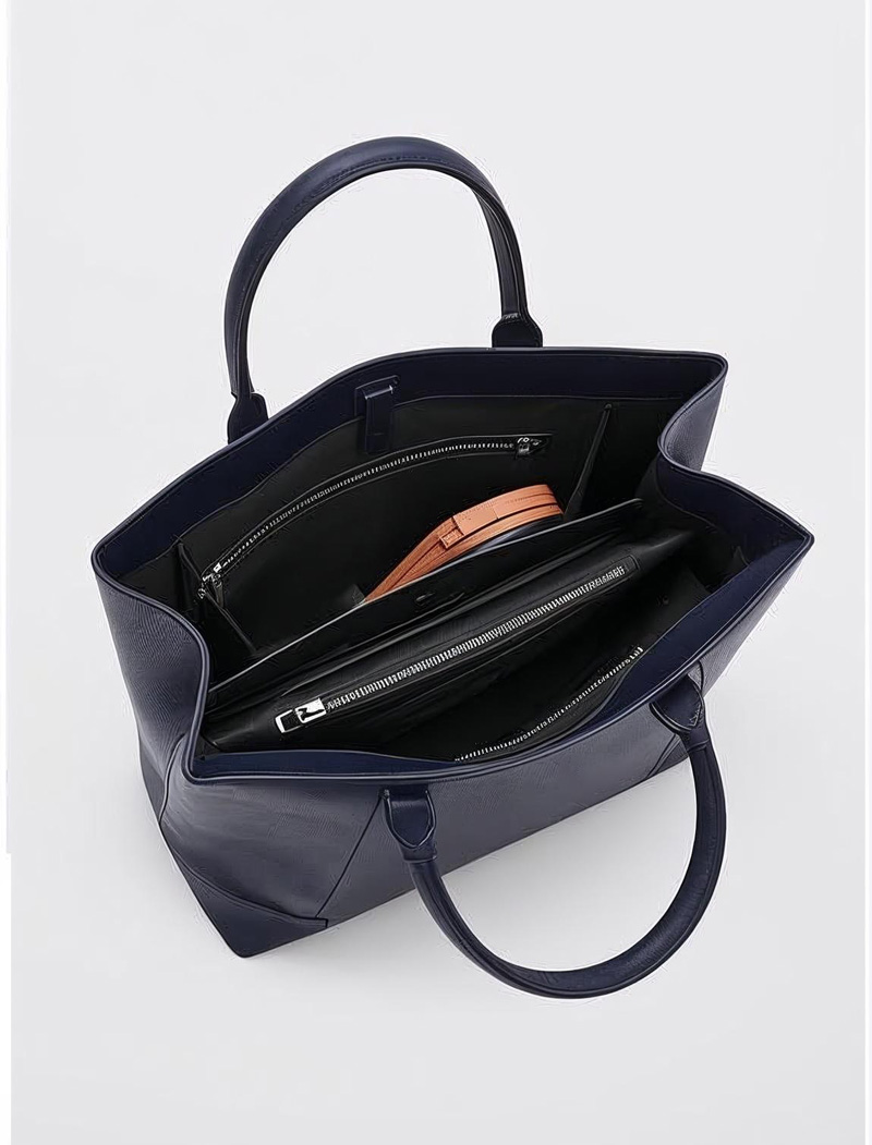 รับผลิตกระเป๋าหนัง Shoulder Bag ดีไซน์โมเดิร์น