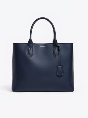 รับผลิตกระเป๋าหนัง Shoulder Bag ดีไซน์โมเดิร์น