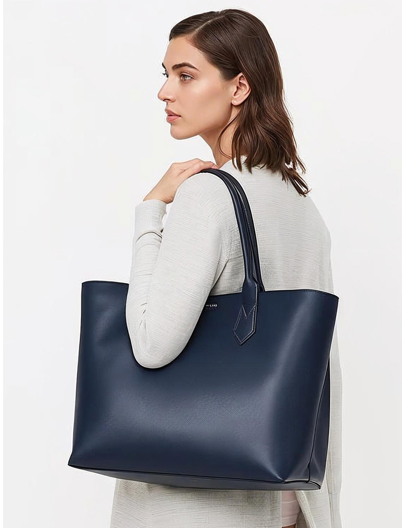 shoulder-4-3 รับผลิตกระเป๋าหนัง Shoulder Bag ดีไซน์โมเดิร์น