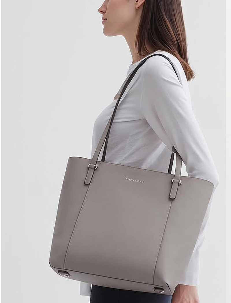 shoulder-5-3 รับผลิตกระเป๋าหนัง Shoulder Bag ดีไซน์โมเดิร์น