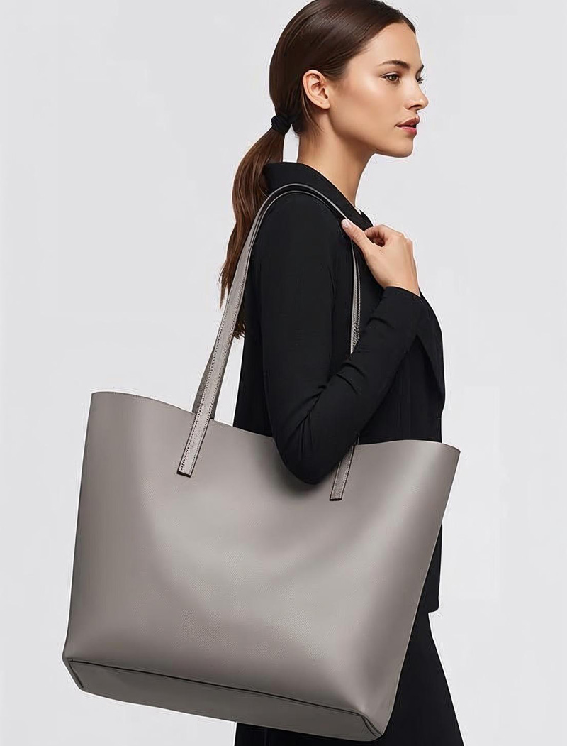 tote-6-3 รับผลิตกระเป๋าหนัง Tote Bag ดีไซน์โมเดิร์น